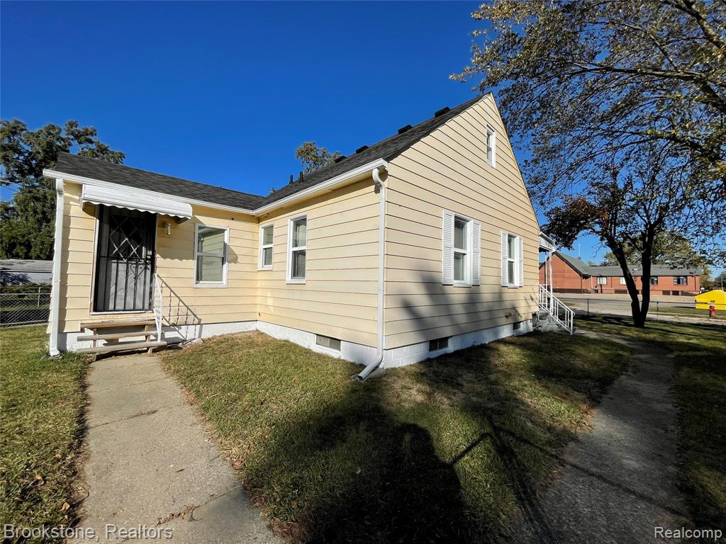 8144 Jewett Avenue, Warren, MI 48089 — Photo 8