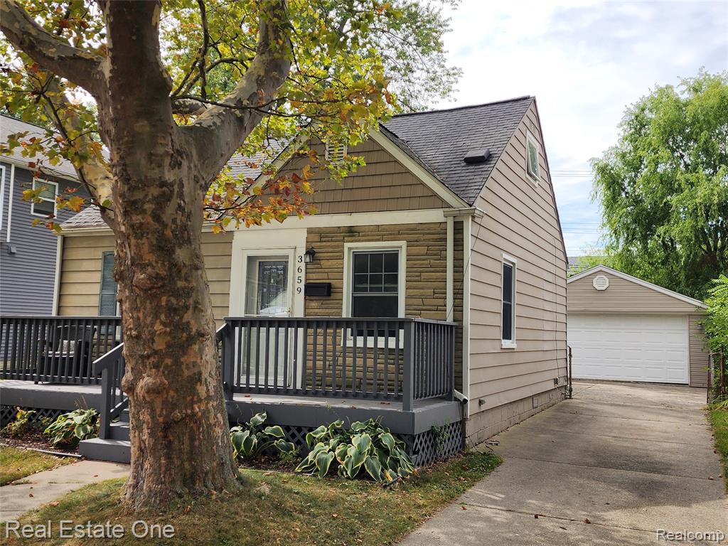 3659 Ellwood Avenue, Berkley, MI 48072 — Photo 2