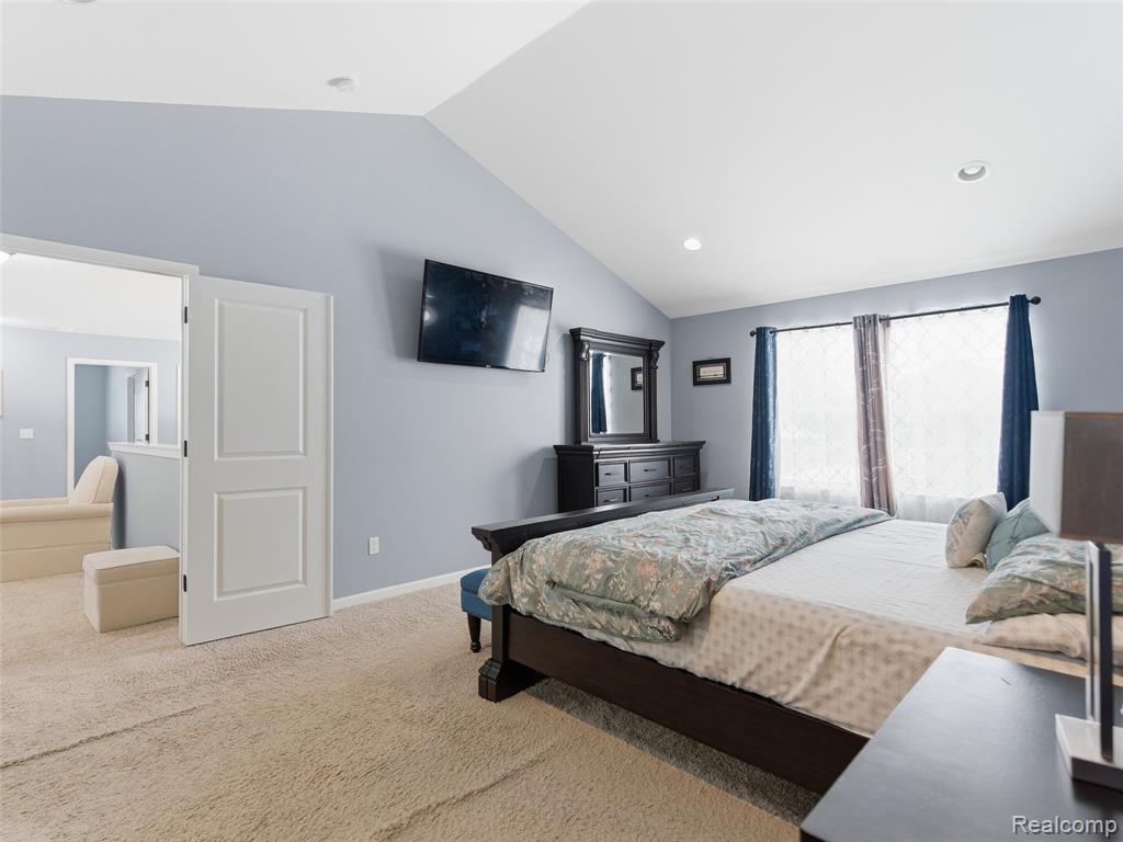 47450 Ellery Lane, Canton, MI 48187 — Photo 40