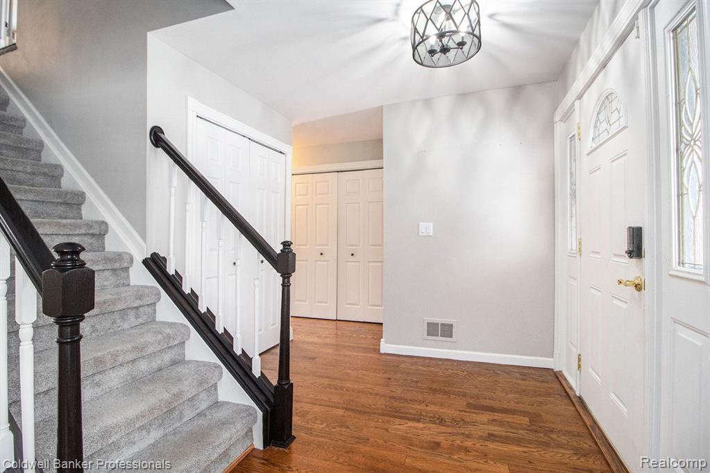 289 Kings Way Street, Canton, MI 48188 — Photo 4