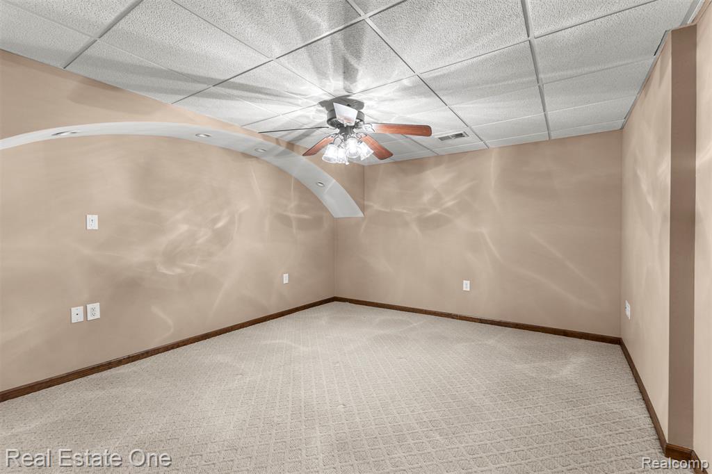 8329 Gray Street, Westland, MI — Photo 31