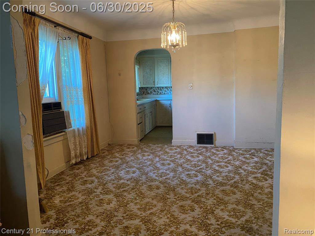 972 Tacken Street, Flint, MI 48532 — Photo 2