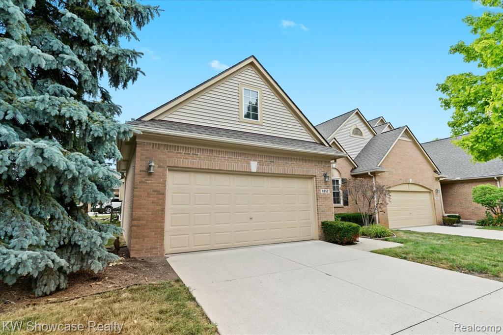8052 Springdale Drive, White Lake, MI — Photo 3