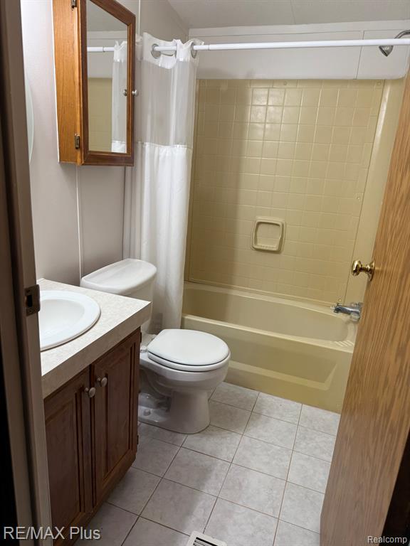 1926 New Rochelle Drive, Lapeer, MI 48446 — Photo 55