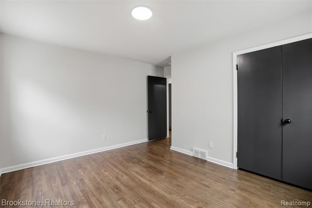 19450 Washburn Street, Detroit, MI 48221 — Photo 5