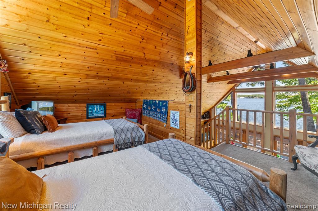 1811 Sunset Drive, Gaylord, MI 49735 — Photo 31