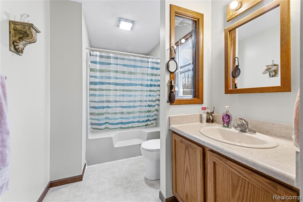 43865 Willow Road, Belleville, MI 48111 — Photo 11