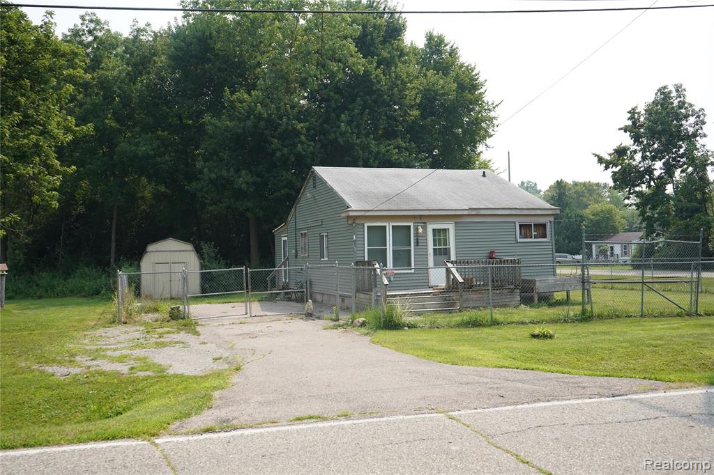 5462 Harry Street, Flint, MI 48505 — Photo 4