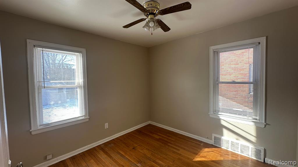 20301 Gilchrist Street, Detroit, MI 48235 — Photo 6