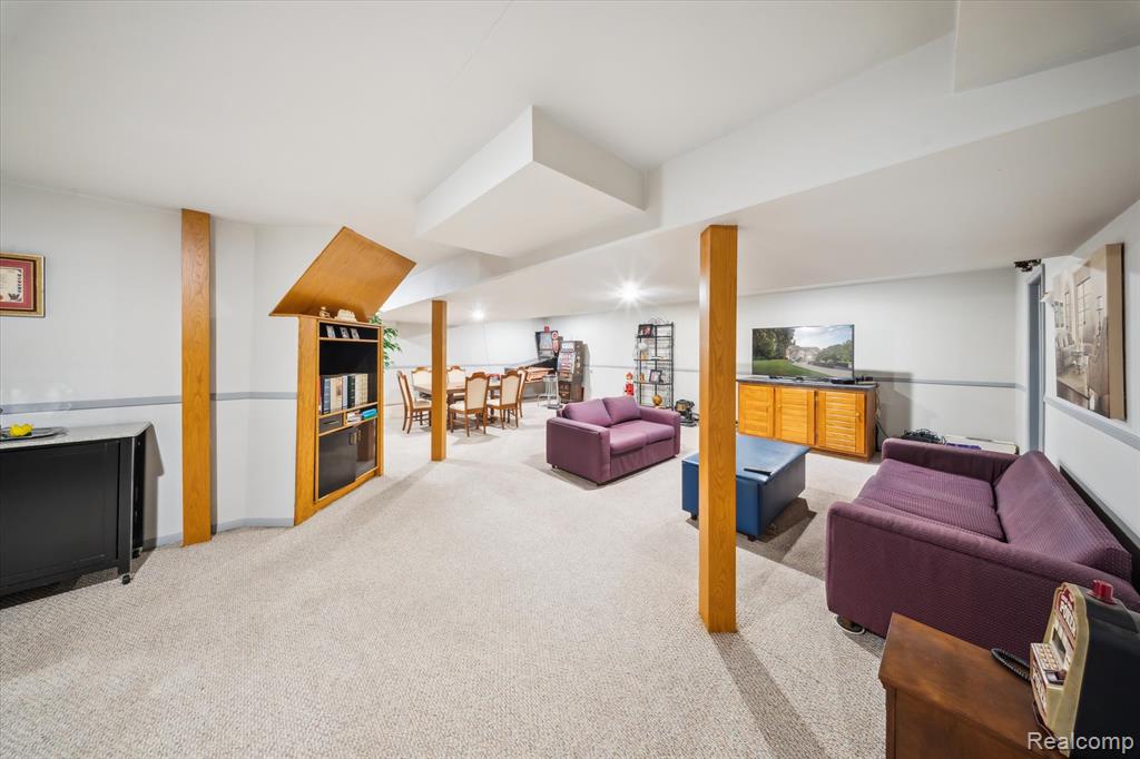 56764 Jewell Road, Shelby Twp, MI 48315 — Photo 33