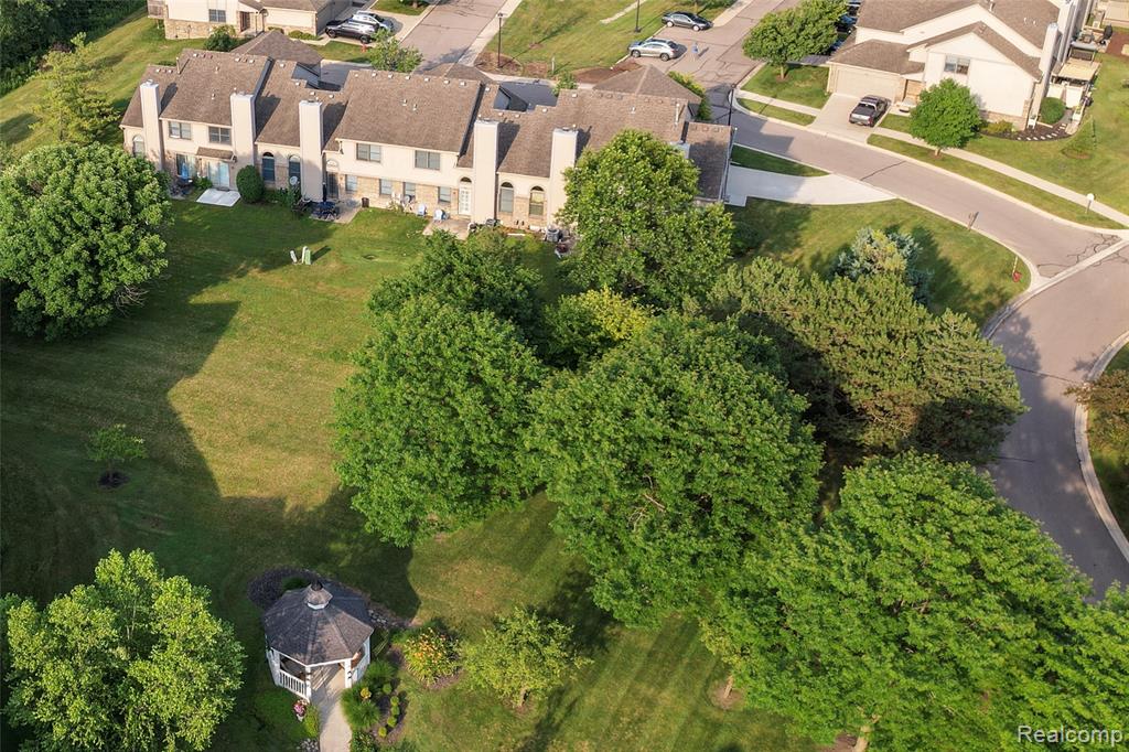 44981 Coachman Court, Canton, MI 48187 — Photo 10