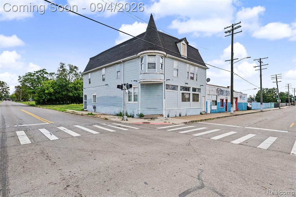 4187 Junction Avenue, Detroit, MI 48210