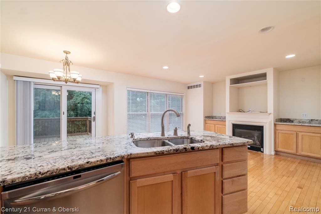 50529 Beechwood Court, Plymouth, MI 48170 — Photo 9