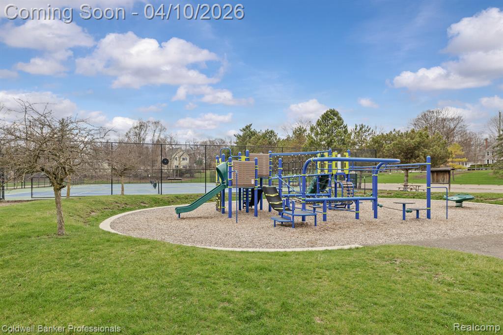 46079 Sunset Street, Northville, MI 48167 — Photo 41