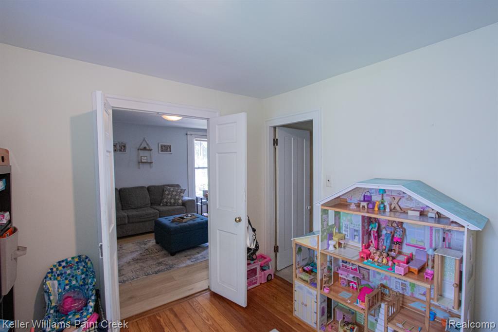 235 E Saint Clair Street, Almont, MI 48003 — Photo 16