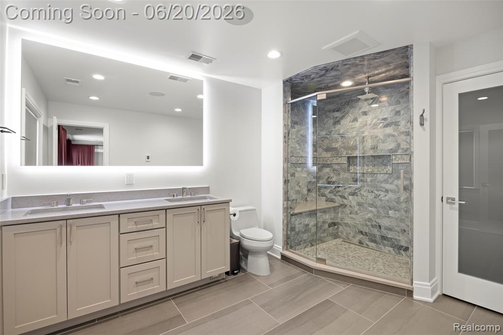 22491 E 10 Mile Road, Saint Clair Shores, MI 48080 — Photo 55