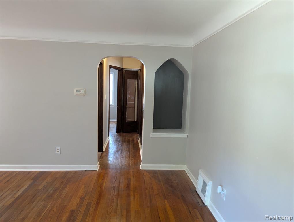 4886 Rosalie Street, Dearborn, MI 48126 — Photo 4