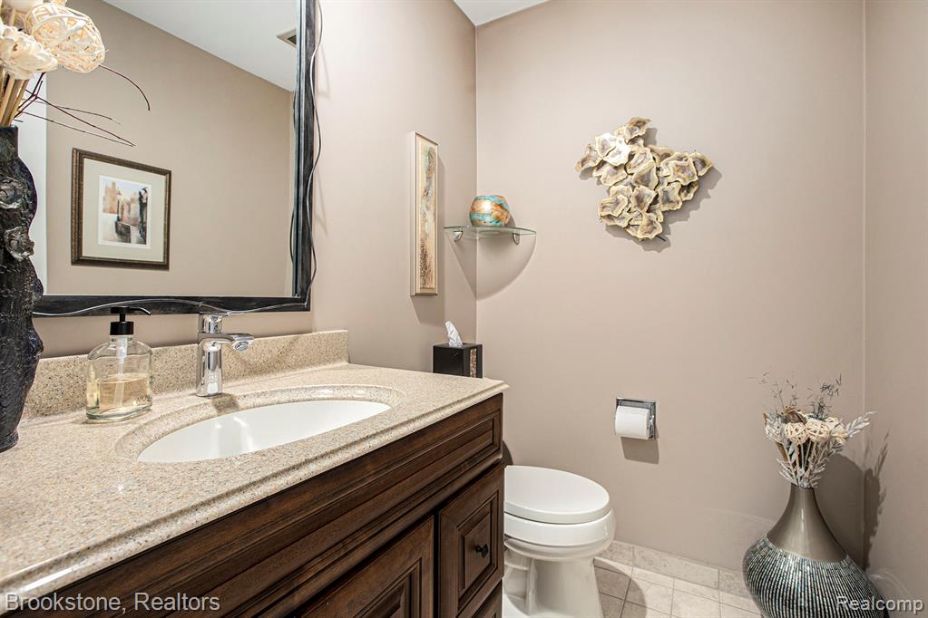 4057 Cypress Drive, Troy, MI 48085 — Photo 22