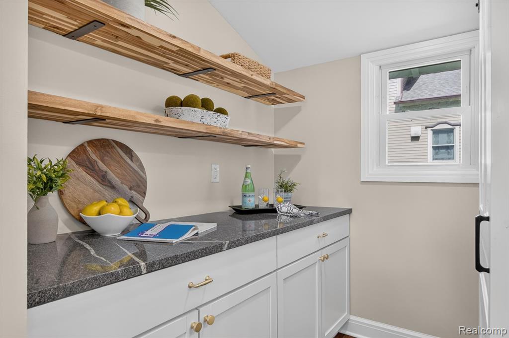 714 Atlantic Street, Milford, MI 48381 — Photo 23
