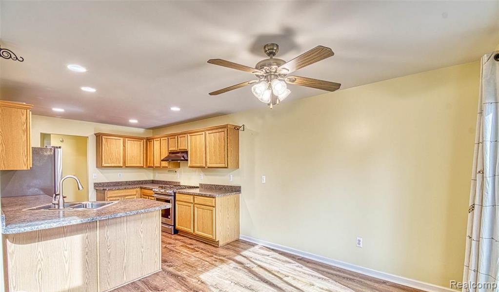 49865 CRANBERRY CREEK Drive, Macomb, MI 48042 — Photo 6