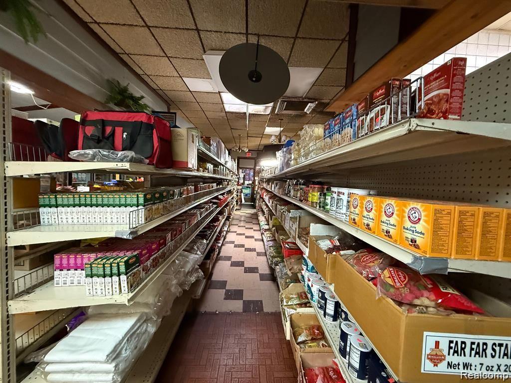 10224 CONANT Street, Hamtramck, MI, 48212