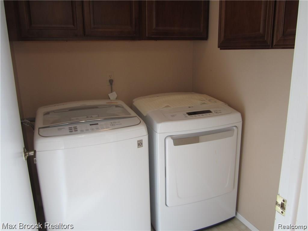 4250 BRECKENRIDGE Drive, West Bloomfield, MI — Photo 22
