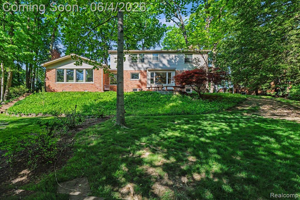 22586 N Nottingham Drive, Beverly Hills, MI 48025 — Photo 9