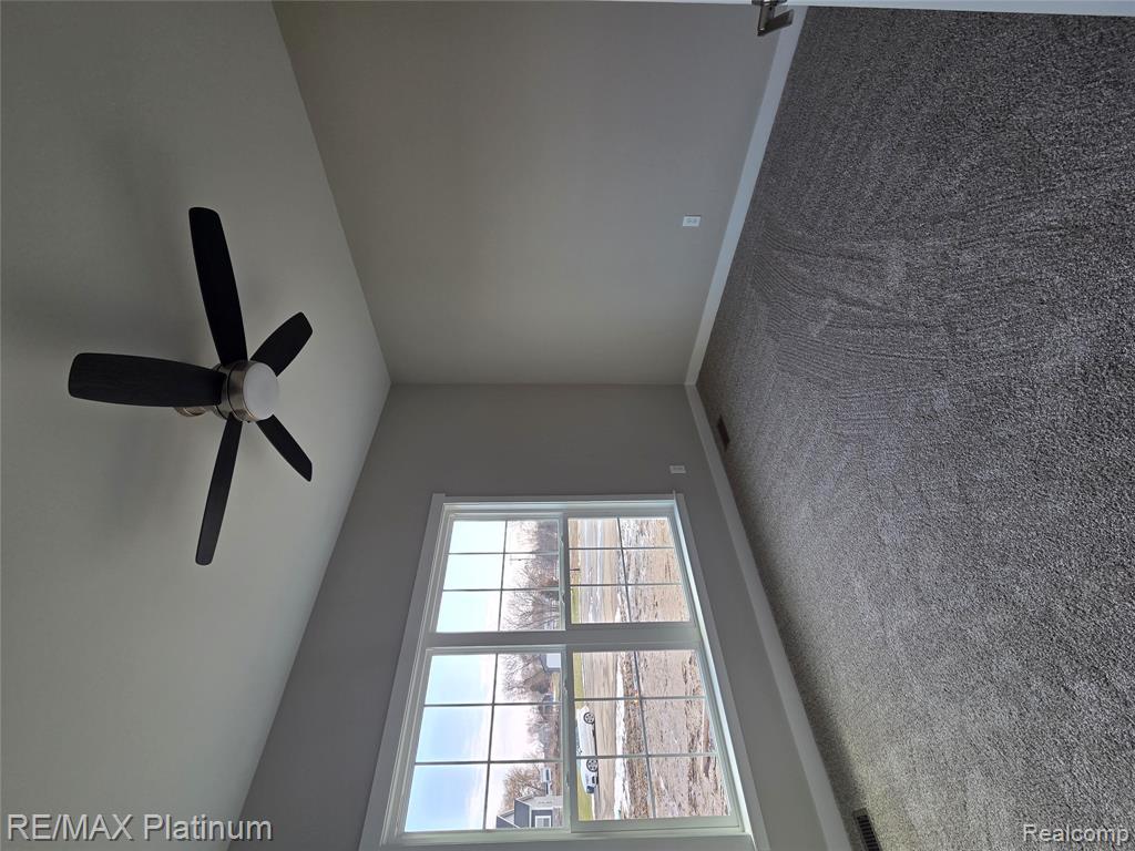 7494 SKYLAR Court, Swartz Creek, MI 48473 — Photo 8