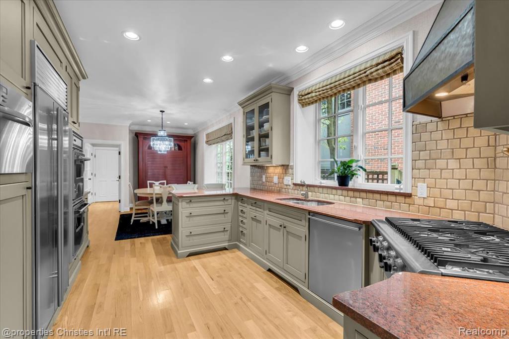 517 W Frank Street, Birmingham, MI 48009 — Photo 15