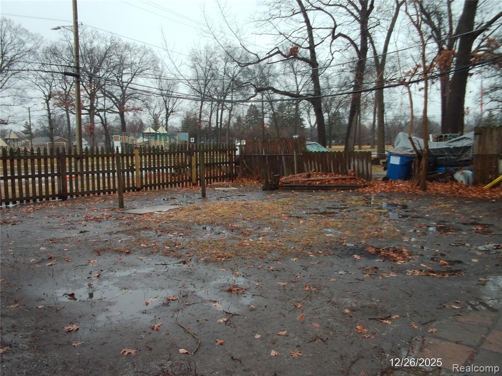 4656 Toepfer Road, Warren, MI 48091 — Photo 16