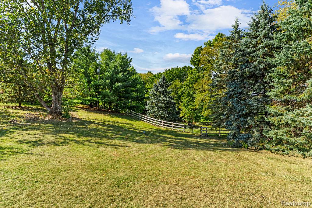 2715 Cullen Road, Howell, MI 48855 — Photo 68