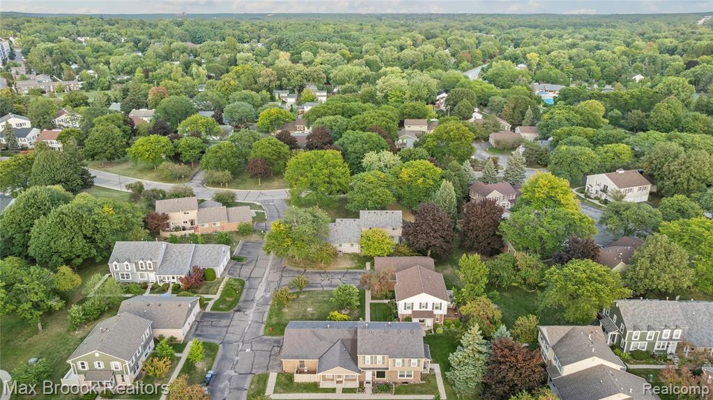 2846 Bombridge Court, Ann Arbor, MI 48104 — Photo 50
