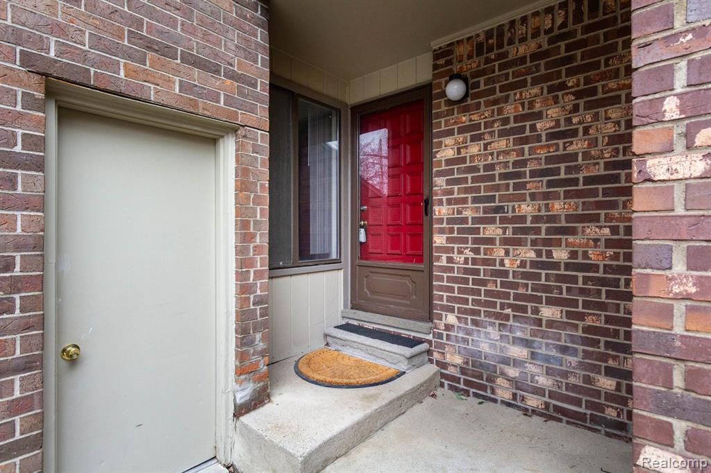 5866 VASSAR, West Bloomfield, MI — Photo 4