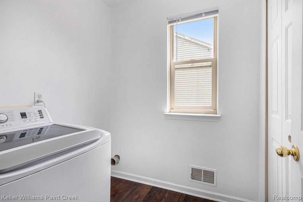 53544 Fox Pointe Drive, New Baltimore, MI 48047 — Photo 22