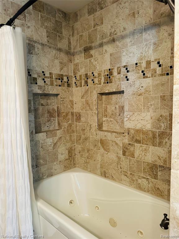 12047 Shenandoah Drive, 2, South Lyon, MI 48178 — Photo 25