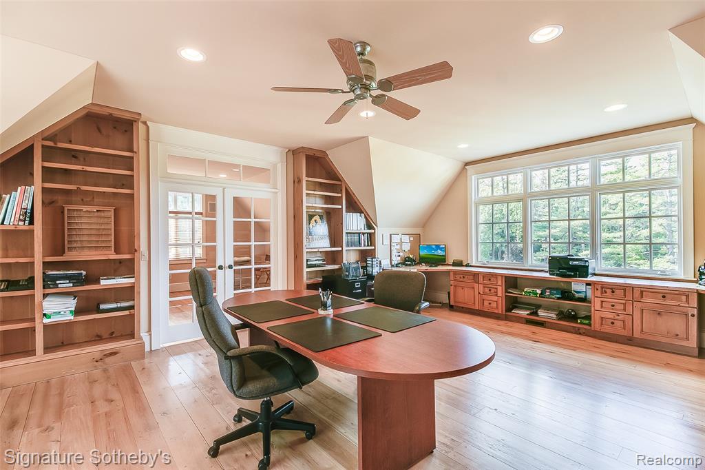 5350 Brewster Road, Rochester, MI 48306 — Photo 22