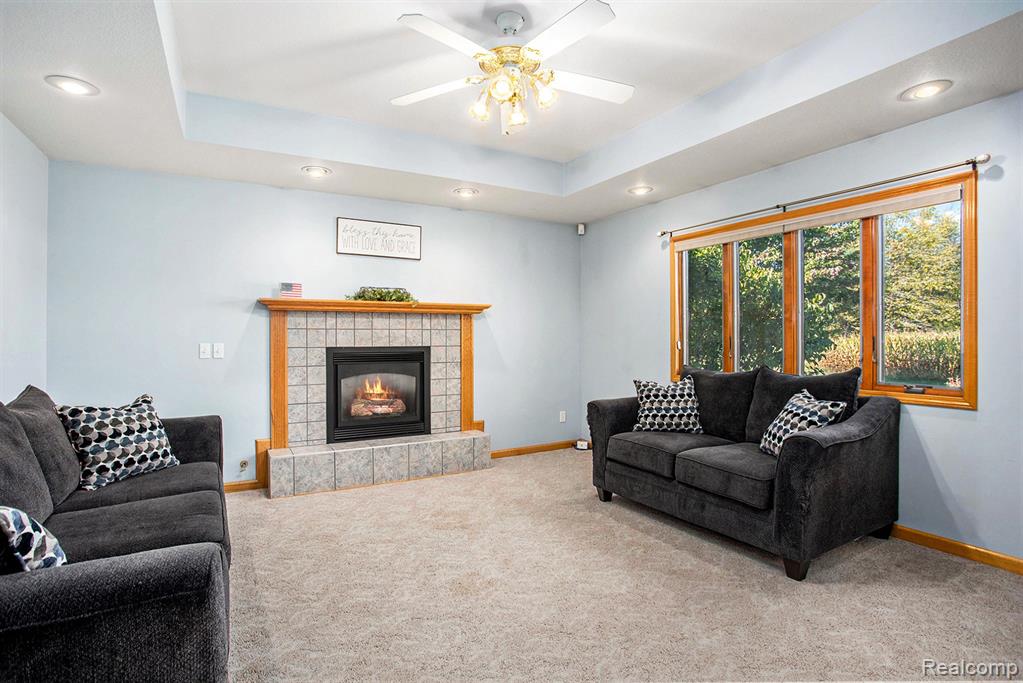 887 E Gordonville Road, Midland, MI 48640 — Photo 18