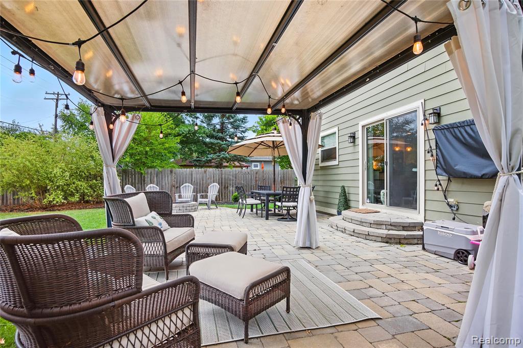 4223 Hampton Boulevard, Royal Oak, MI 48073 — Photo 27