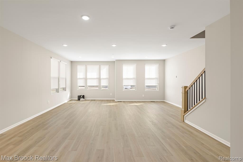 43091 Atwood Avenue 48 NE Atwood Avenue NE, 48, Novi, MI — Photo 16