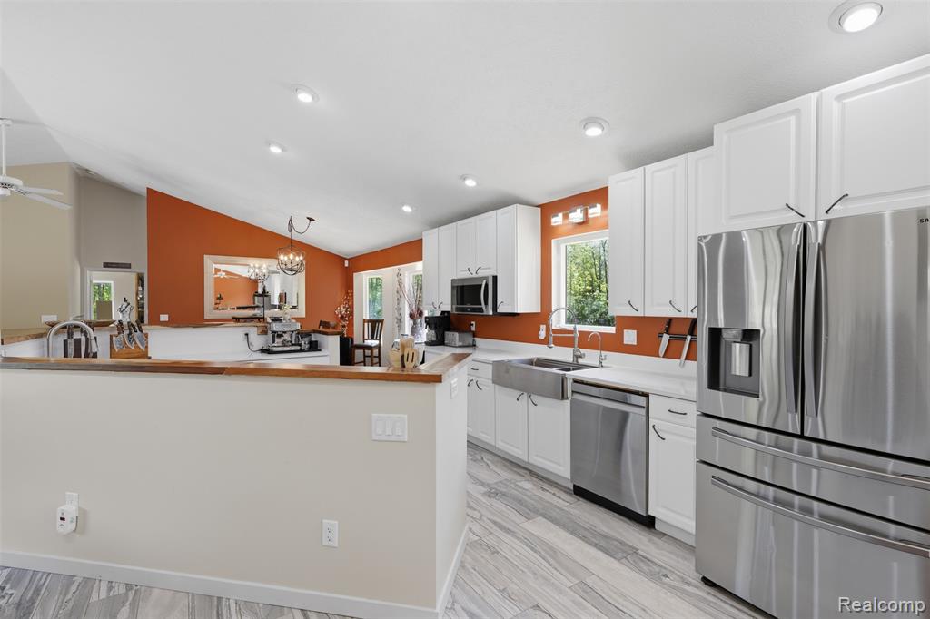 13158 Wood Road, Bath, MI 48808 — Photo 15
