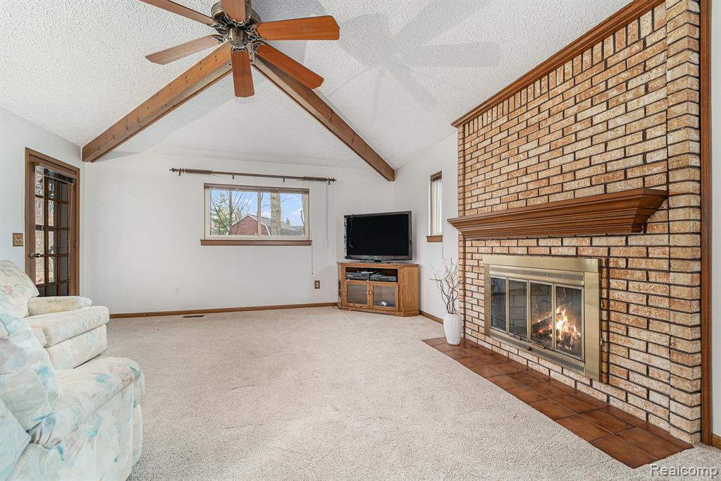 48796 Palmyra Drive, Shelby Twp, MI 48317 — Photo 11