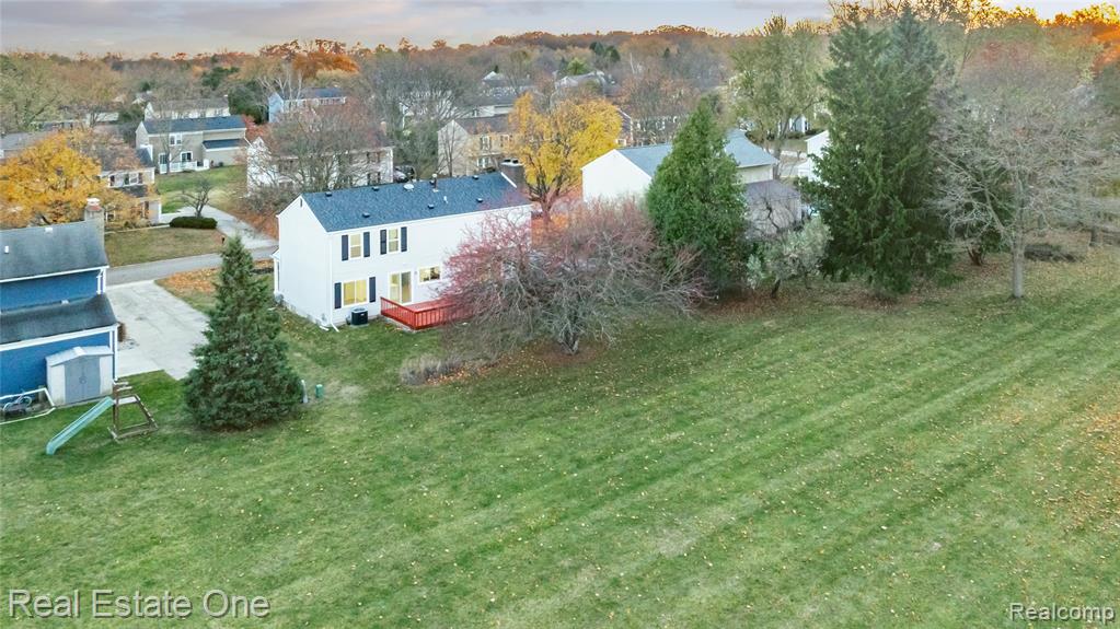 5426 N Piccadilly, West Bloomfield, MI — Photo 69