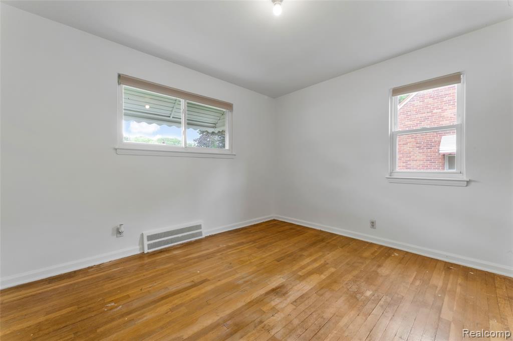 12000 Bramell, Redford, MI 48239 — Photo 20