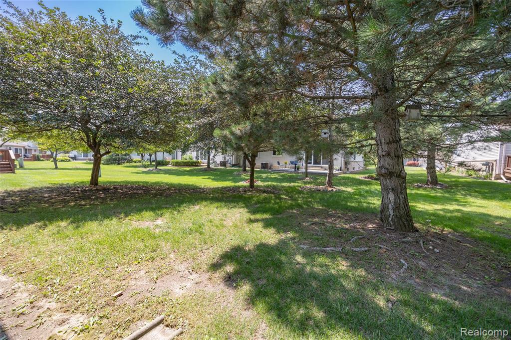 41270 Chancellor Court, Clinton Twp, MI 48038 — Photo 28