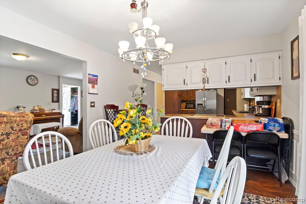 8765 JOANN Drive, Newport, MI 48166 — Photo 10
