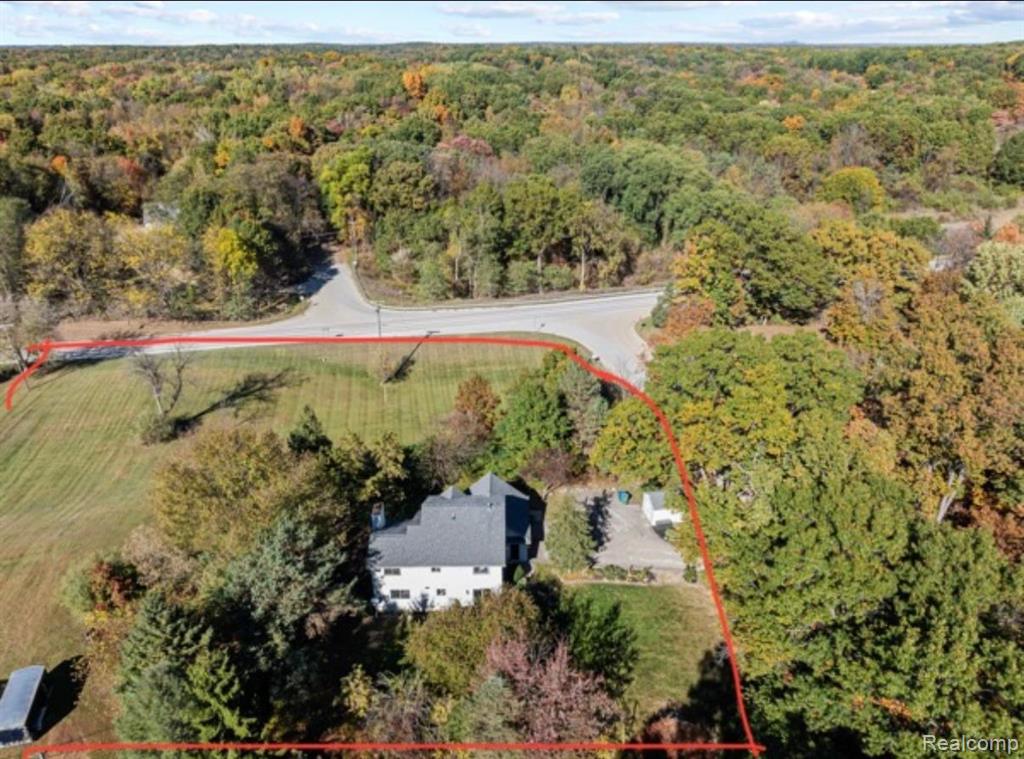4971 N Tipsico Lake Road, Hartland, MI 48353 — Photo 57