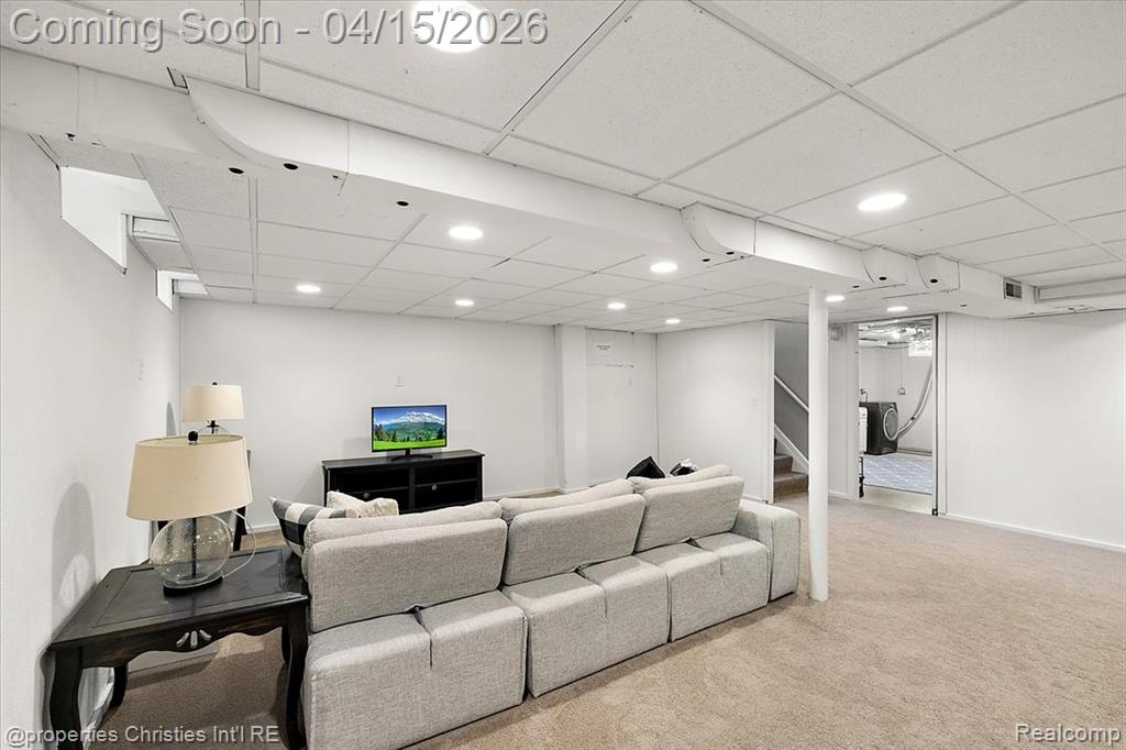 18851 Devonshire Street, Franklin, MI 48025 — Photo 45