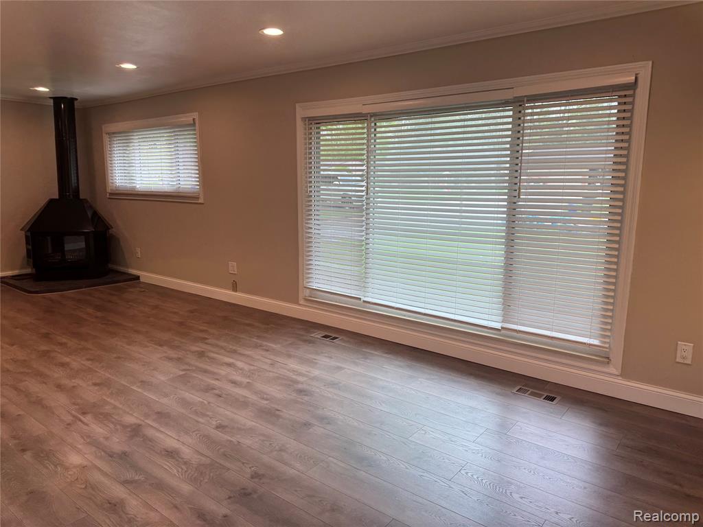 1693 Ashstan Drive, Walled Lake, MI 48390 — Photo 5