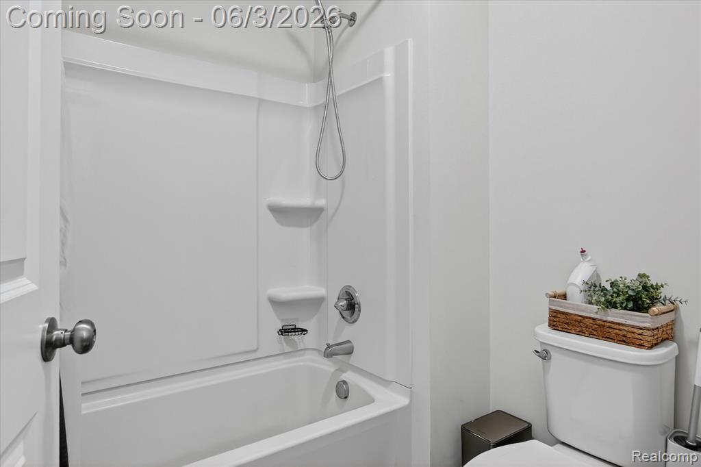 58676 Losino Drive, South Lyon, MI 48178 — Photo 28