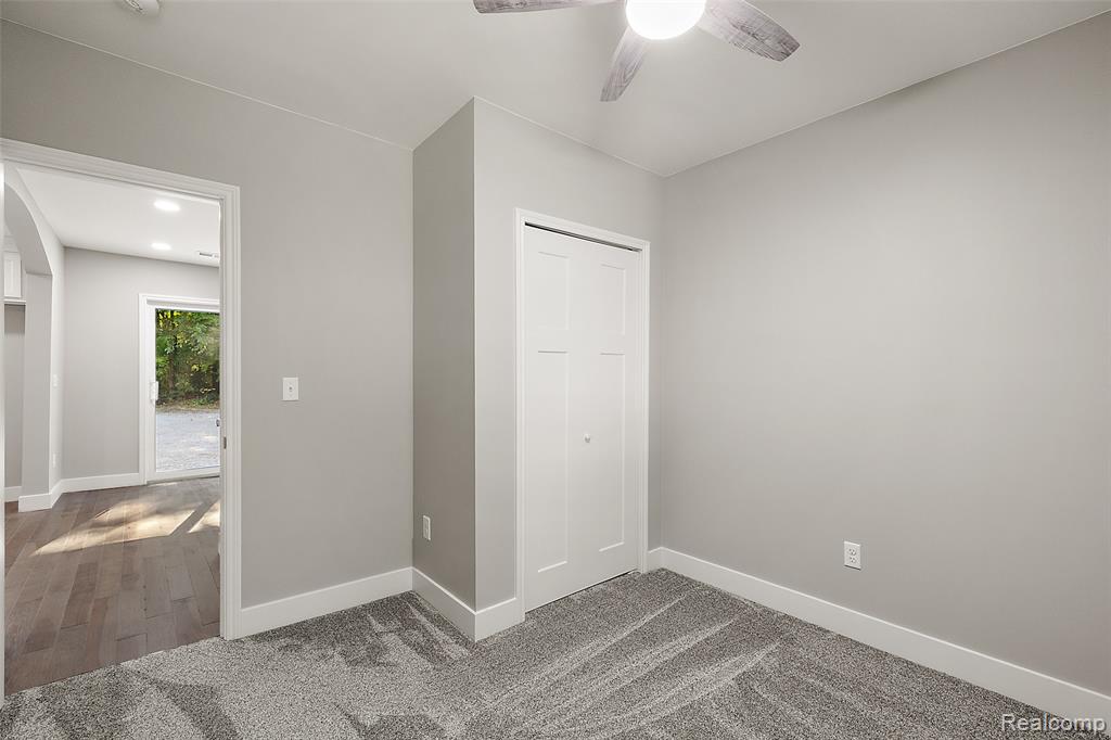5771 Gratiot Avenue, St. Clair, MI 48079 — Photo 58